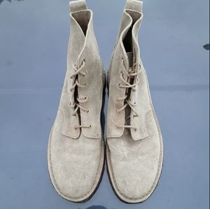 Clark Desert Boots